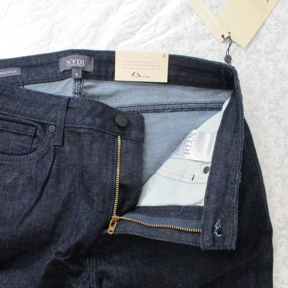 NYDJ  Barbara Boot Cut Jeans NWT Size 8                            #120 - Picture 4 of 9